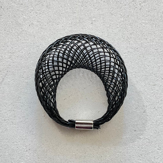 Tube Net Ring Black