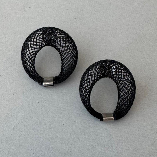【NEW】チューブリング(小)イヤー  ブラック