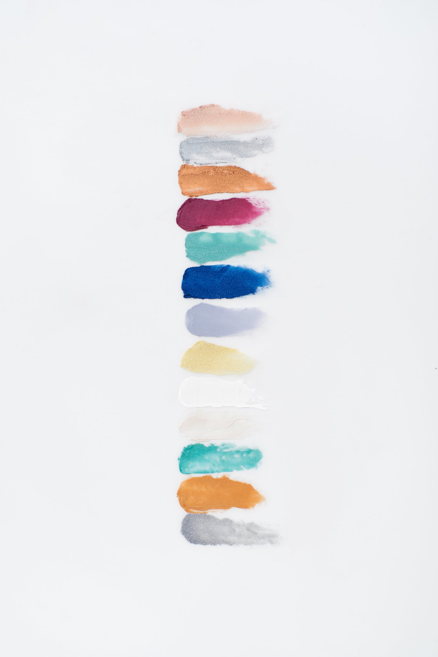 【NEW】クリームアイカラー E15＜レインシルバー＞